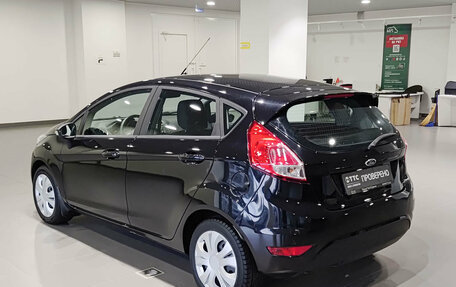 Ford Fiesta, 2015 год, 893 000 рублей, 8 фотография