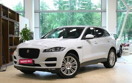Jaguar F-Pace, 2016 год, 1 940 000 рублей, 1 фотография