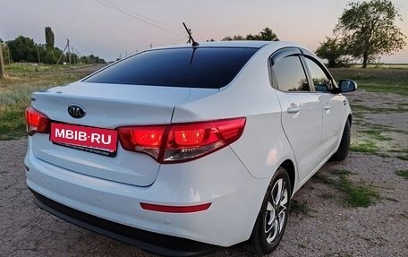 KIA Rio III рестайлинг, 2015 год, 1 200 000 рублей, 1 фотография