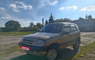 Chevrolet Niva I рестайлинг, 2004 год, 300 000 рублей, 1 фотография
