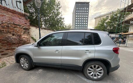 Volkswagen Tiguan I, 2010 год, 600 000 рублей, 3 фотография