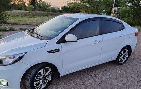 KIA Rio III рестайлинг, 2015 год, 1 200 000 рублей, 3 фотография
