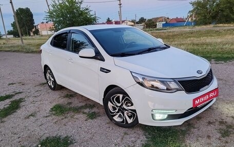 KIA Rio III рестайлинг, 2015 год, 1 200 000 рублей, 5 фотография