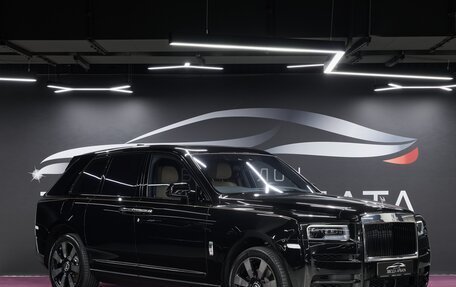 Rolls-Royce Cullinan, 2024 год, 44 900 000 рублей, 7 фотография