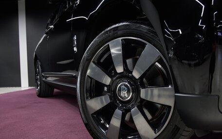 Rolls-Royce Cullinan, 2024 год, 44 900 000 рублей, 9 фотография
