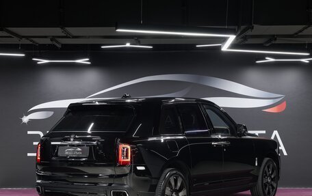Rolls-Royce Cullinan, 2024 год, 44 900 000 рублей, 5 фотография