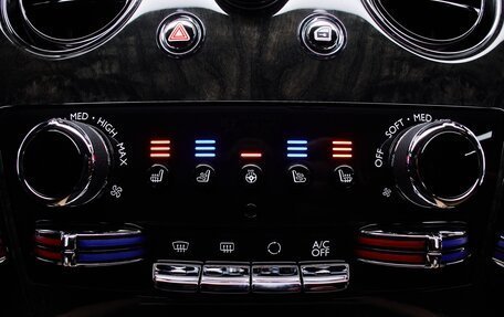 Rolls-Royce Cullinan, 2024 год, 44 900 000 рублей, 27 фотография