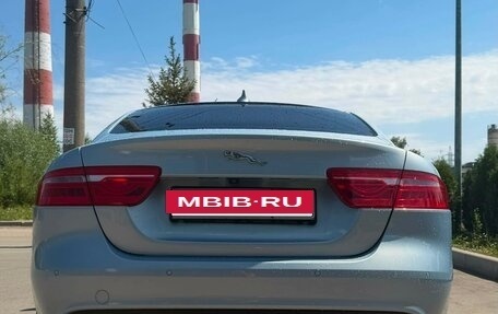 Jaguar XE I рестайлинг, 2015 год, 1 600 000 рублей, 4 фотография