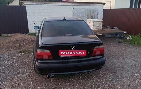 BMW 5 серия, 1998 год, 390 000 рублей, 3 фотография