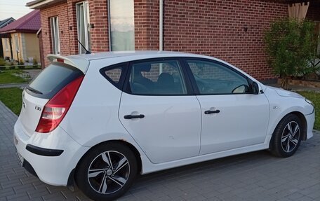 Hyundai i30 I, 2010 год, 530 000 рублей, 11 фотография
