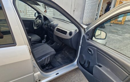 Renault Logan I, 2013 год, 600 000 рублей, 11 фотография