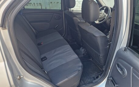 Renault Logan I, 2013 год, 600 000 рублей, 12 фотография