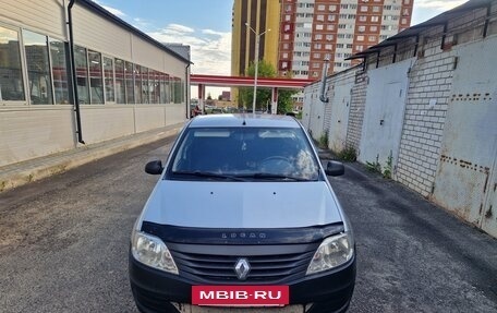 Renault Logan I, 2013 год, 600 000 рублей, 2 фотография