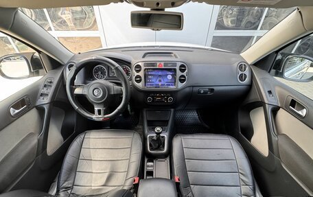 Volkswagen Tiguan I, 2011 год, 990 000 рублей, 10 фотография