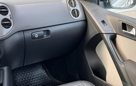 Volkswagen Tiguan I, 2011 год, 990 000 рублей, 16 фотография