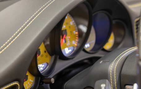 Porsche 911, 2016 год, 14 200 000 рублей, 26 фотография