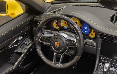 Porsche 911, 2016 год, 14 200 000 рублей, 33 фотография