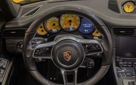 Porsche 911, 2016 год, 14 200 000 рублей, 28 фотография