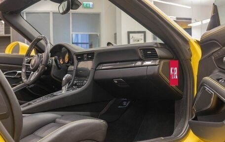Porsche 911, 2016 год, 14 200 000 рублей, 37 фотография