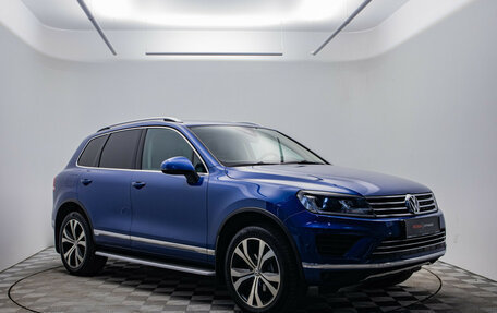 Volkswagen Touareg III, 2015 год, 2 370 000 рублей, 3 фотография