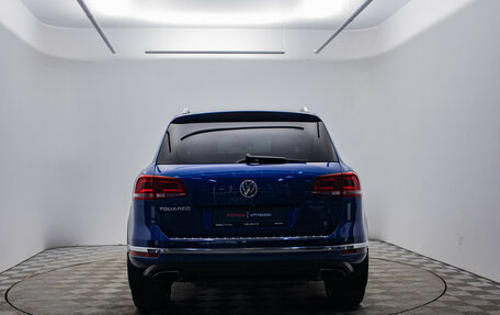 Volkswagen Touareg III, 2015 год, 2 370 000 рублей, 7 фотография