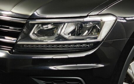 Volkswagen Tiguan II, 2017 год, 1 943 000 рублей, 10 фотография