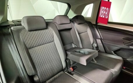 Volkswagen Tiguan II, 2017 год, 1 943 000 рублей, 17 фотография