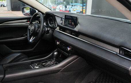 Mazda 6, 2022 год, 3 290 000 рублей, 8 фотография
