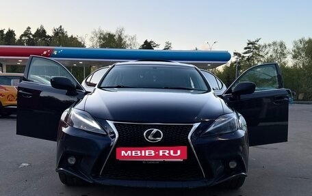 Lexus IS II рестайлинг 2, 2008 год, 1 500 000 рублей, 24 фотография