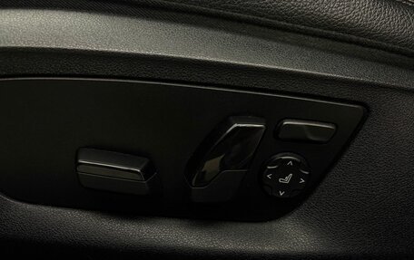 BMW 5 серия, 2019 год, 3 284 000 рублей, 14 фотография