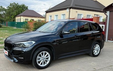 BMW X1, 2020 год, 2 750 000 рублей, 2 фотография