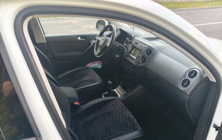 Volkswagen Tiguan I, 2015 год, 1 240 000 рублей, 10 фотография