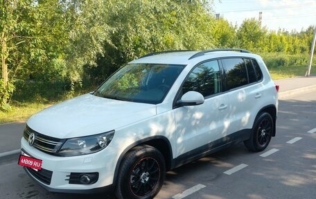 Volkswagen Tiguan I, 2015 год, 1 240 000 рублей, 2 фотография