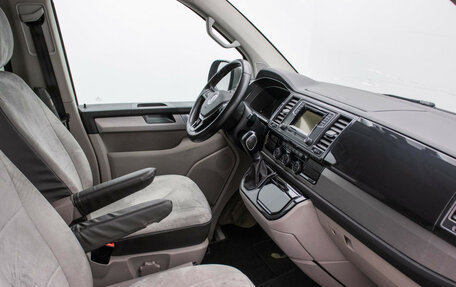 Volkswagen Multivan T6 рестайлинг, 2015 год, 2 870 000 рублей, 8 фотография