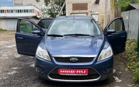 Ford Focus II рестайлинг, 2009 год, 400 000 рублей, 1 фотография