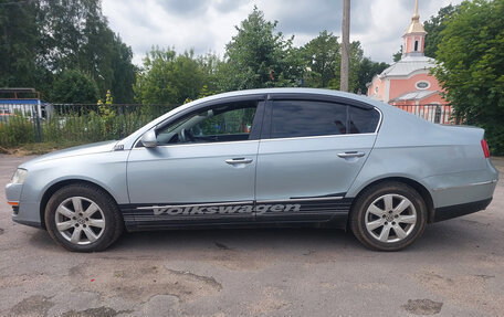 Volkswagen Passat B6, 2005 год, 465 000 рублей, 1 фотография