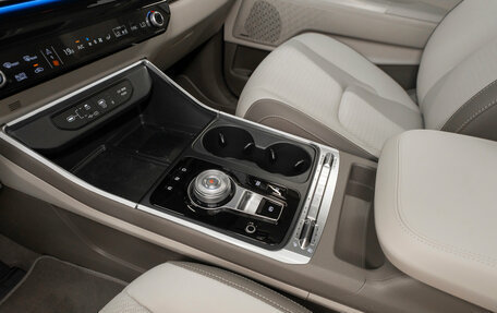KIA Carnival, 2024 год, 9 100 000 рублей, 28 фотография