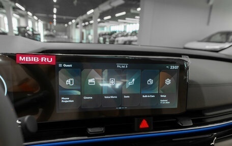KIA Carnival, 2024 год, 9 100 000 рублей, 31 фотография