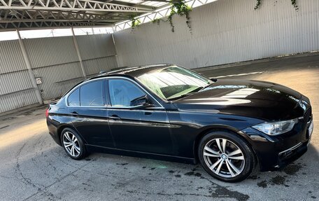 BMW 3 серия, 2013 год, 1 600 000 рублей, 8 фотография