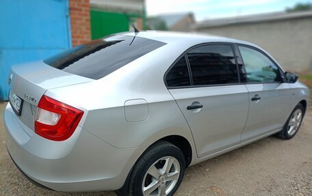 Skoda Rapid I, 2014 год, 1 000 000 рублей, 3 фотография