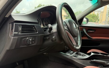 BMW 3 серия, 2009 год, 999 999 рублей, 9 фотография