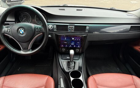 BMW 3 серия, 2009 год, 999 999 рублей, 10 фотография