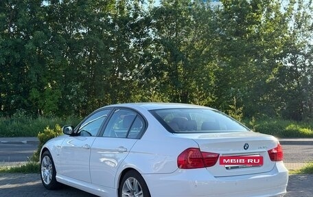 BMW 3 серия, 2009 год, 999 999 рублей, 3 фотография