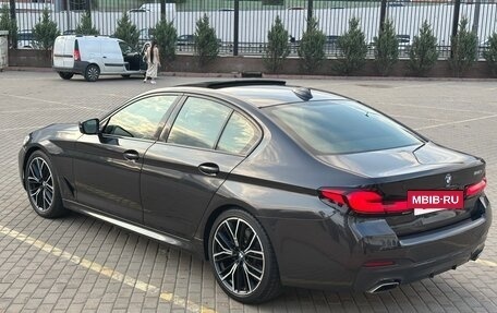 BMW 5 серия, 2021 год, 6 080 000 рублей, 4 фотография