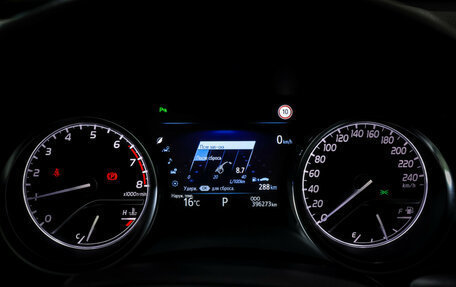 Toyota Camry, 2018 год, 1 740 000 рублей, 16 фотография