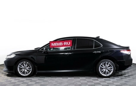 Toyota Camry, 2018 год, 1 740 000 рублей, 9 фотография