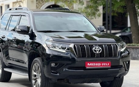 Toyota Land Cruiser Prado 150 рестайлинг 2, 2020 год, 5 600 000 рублей, 1 фотография