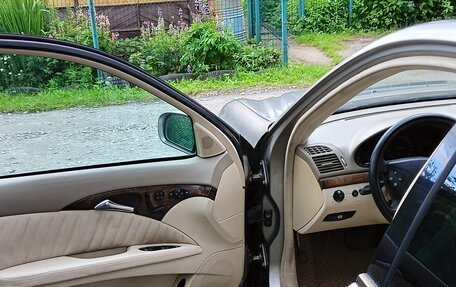 Mercedes-Benz E-Класс, 2002 год, 795 000 рублей, 10 фотография