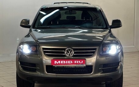 Volkswagen Touareg III, 2007 год, 840 000 рублей, 2 фотография