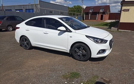 Hyundai Solaris II рестайлинг, 2019 год, 1 445 000 рублей, 3 фотография